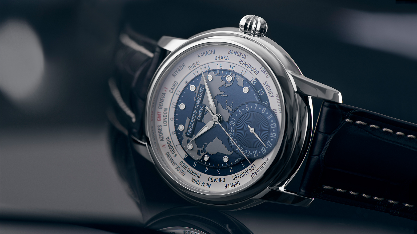 2022_Frederique_Constant_Classics_Worldtimer_Manufacture_FC-718NWWM4H6_Detail_2_Eric_Rossier_HD.jpg