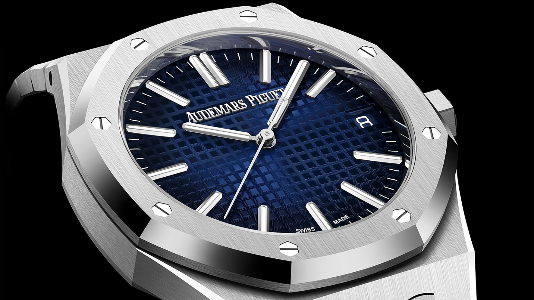 Audemars-Piguet-Royal-Oak-41mm-Special-Edition-White-Gold-Smoked.-blue-15510BC-26240BC-7_Kopie.jpg