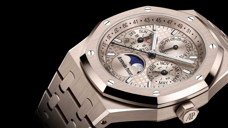 Audemars Piguet  - Royal Oak Ewiger Kalender Sandgold